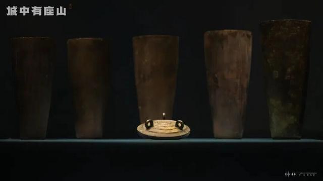 战国青铜套杯 图片