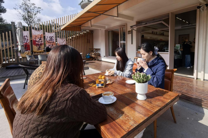 农家乐里也可以喝咖啡。施雄风/摄 图片