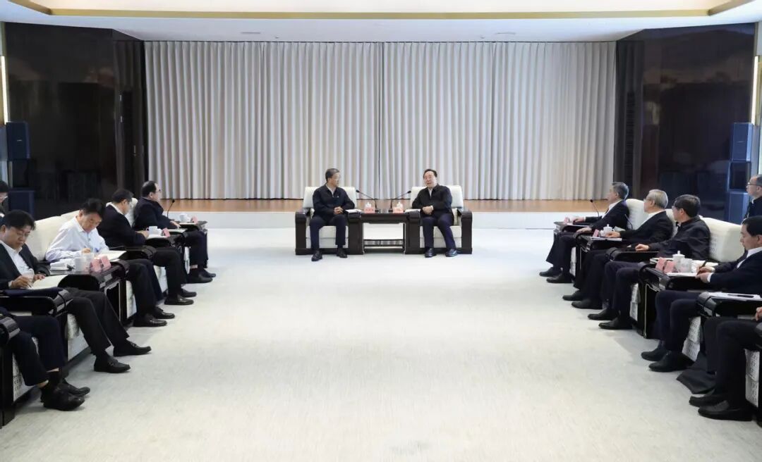 5月11日上午,教育部、浙江省专题会商会在杭州召开。 图片