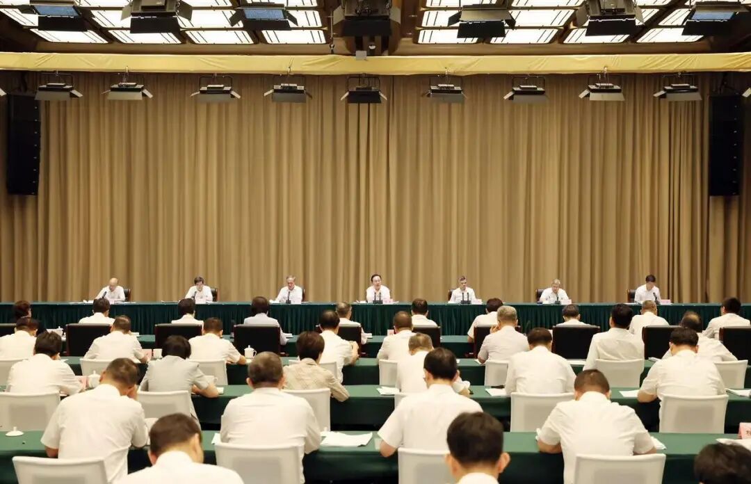 7月23日,省委召开唱好杭甬“双城记” 工作会,省委书记王浩讲话。 图片
